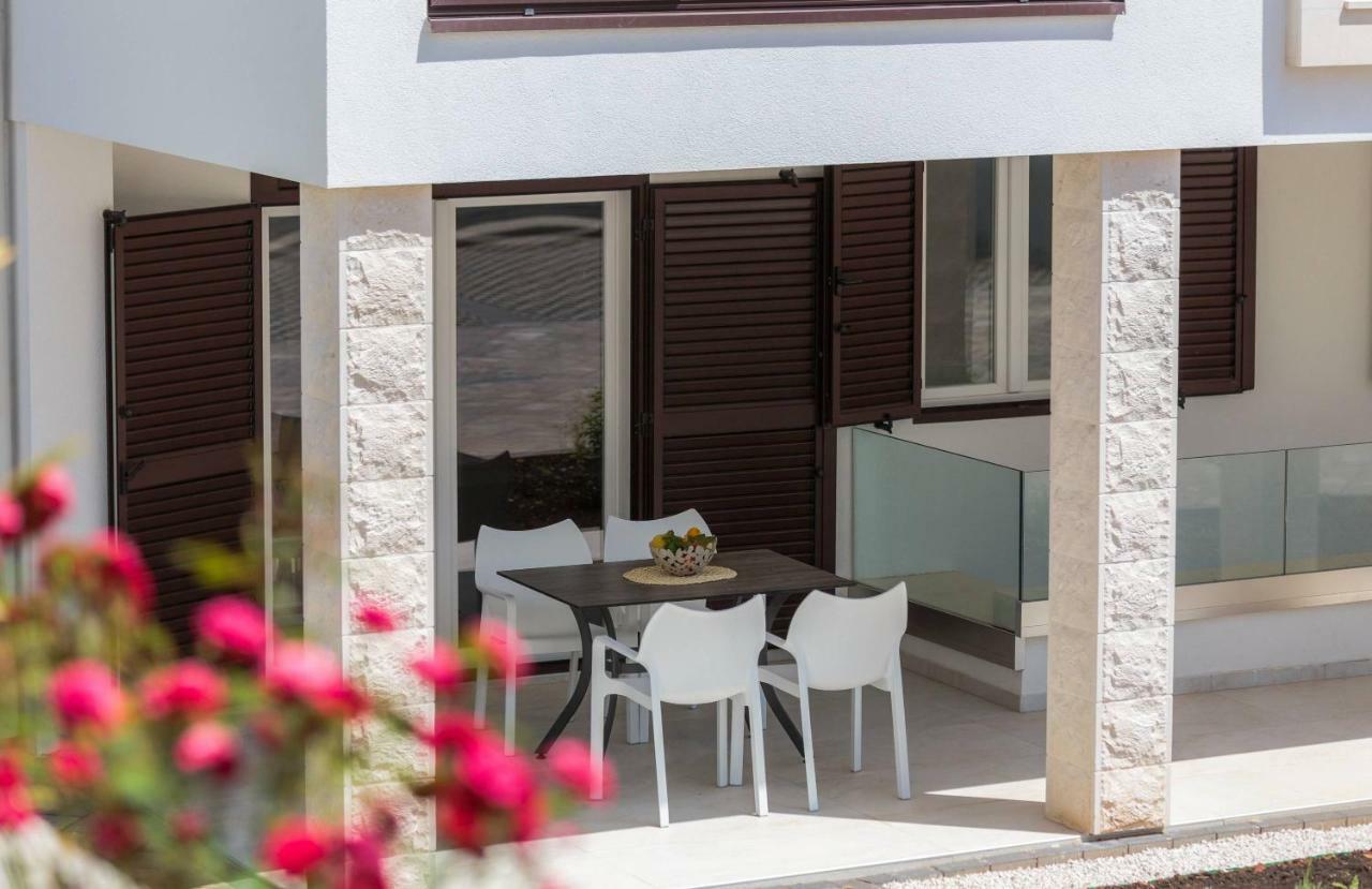 Apartmani Kos D Supetar Extérieur photo