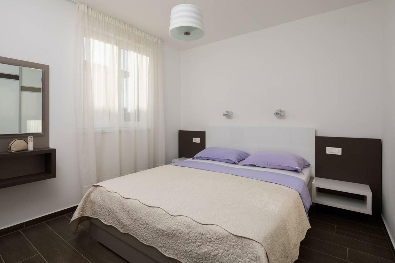 Apartmani Kos D Supetar Extérieur photo